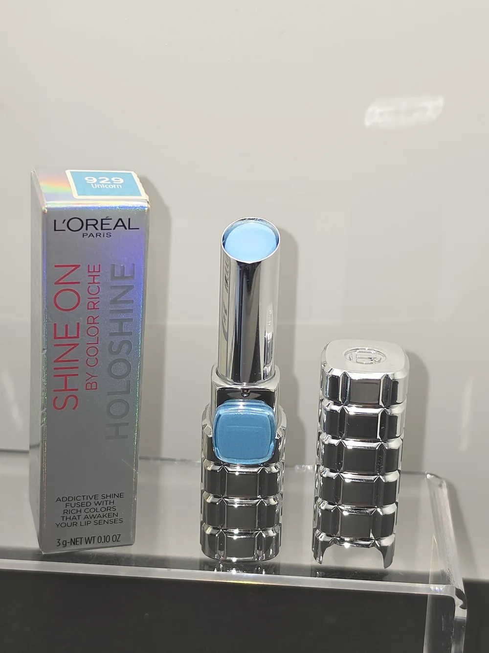 L'Oreal Shine On HoloShine Lipstick (929 Unicorn) - **SUPER RARE!**